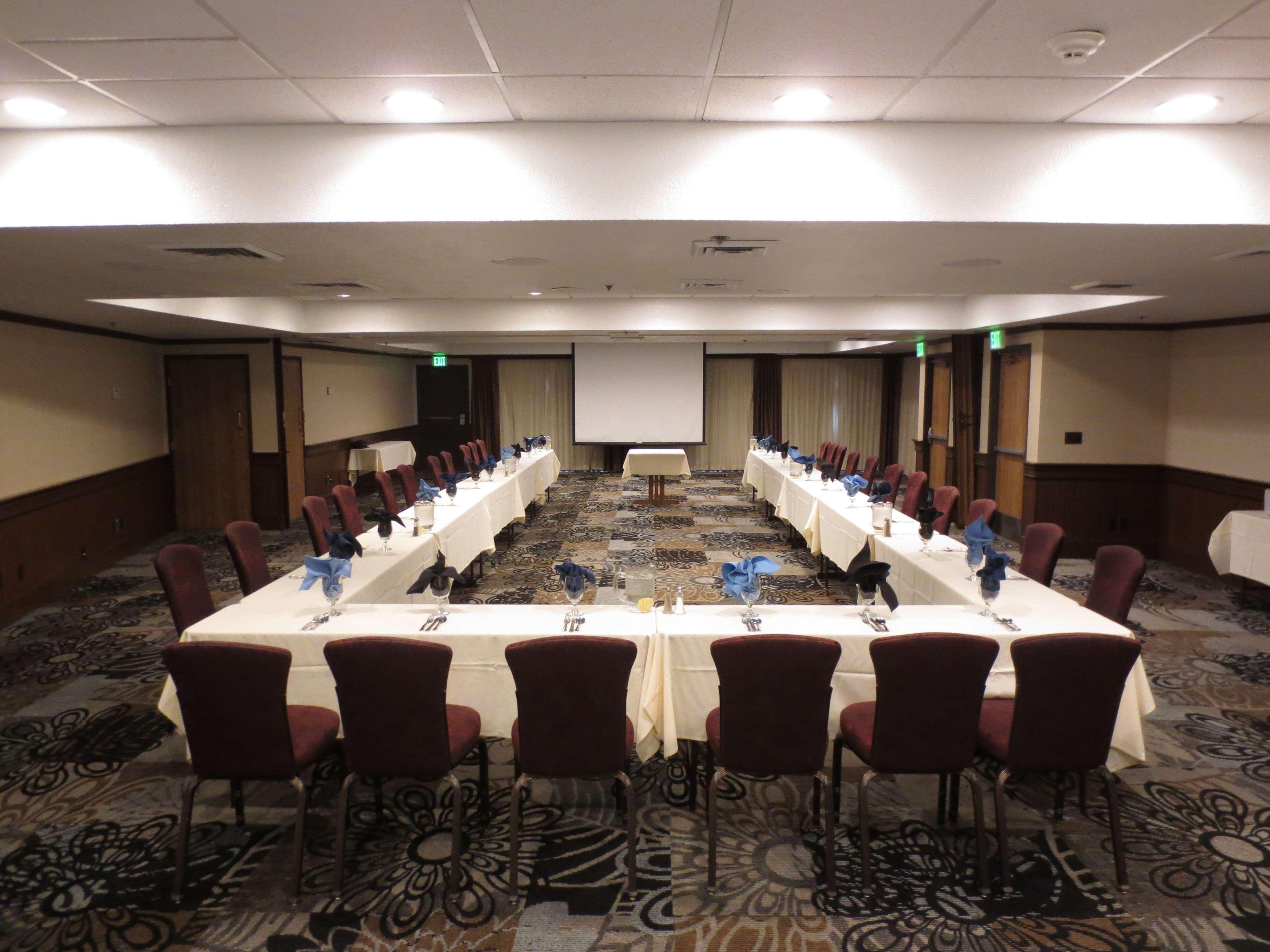 פארק סיטי Best Western Plus Landmark Inn מראה חיצוני תמונה