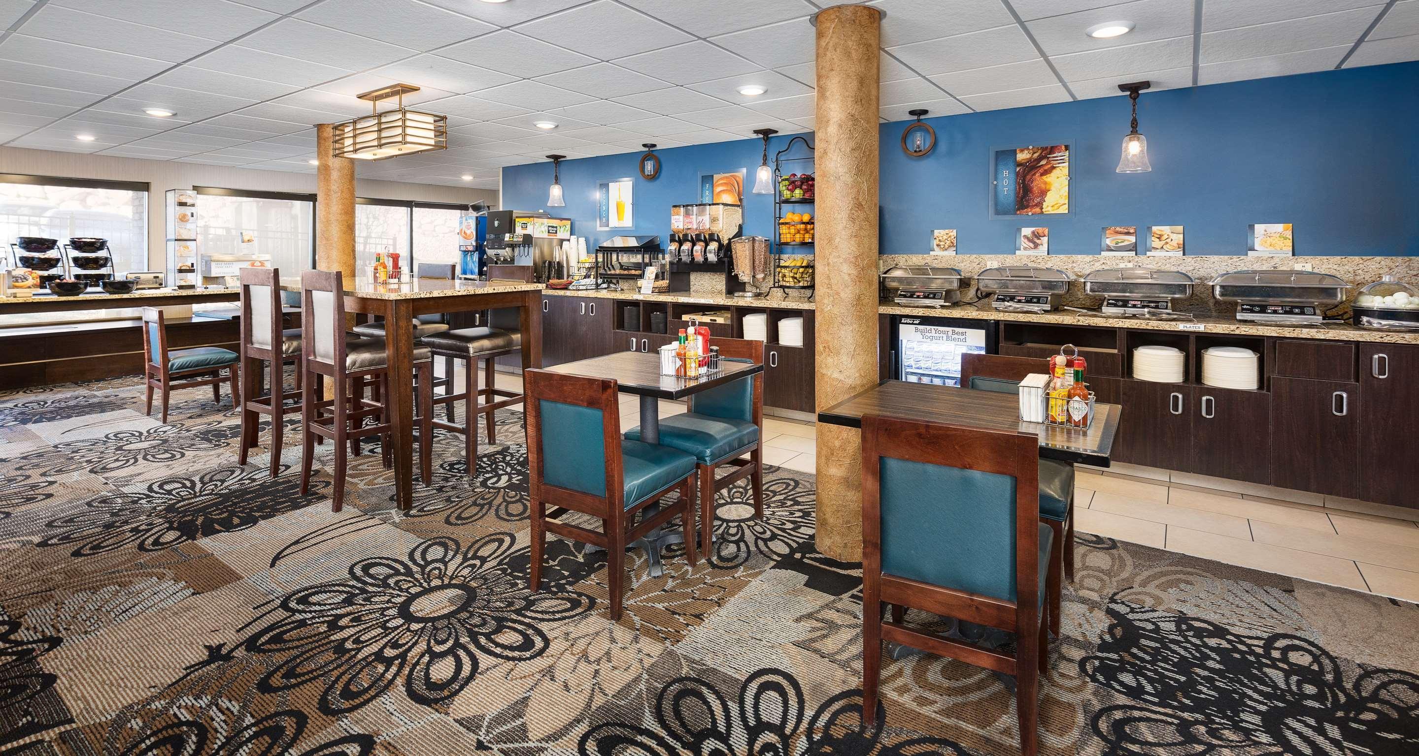 פארק סיטי Best Western Plus Landmark Inn מראה חיצוני תמונה