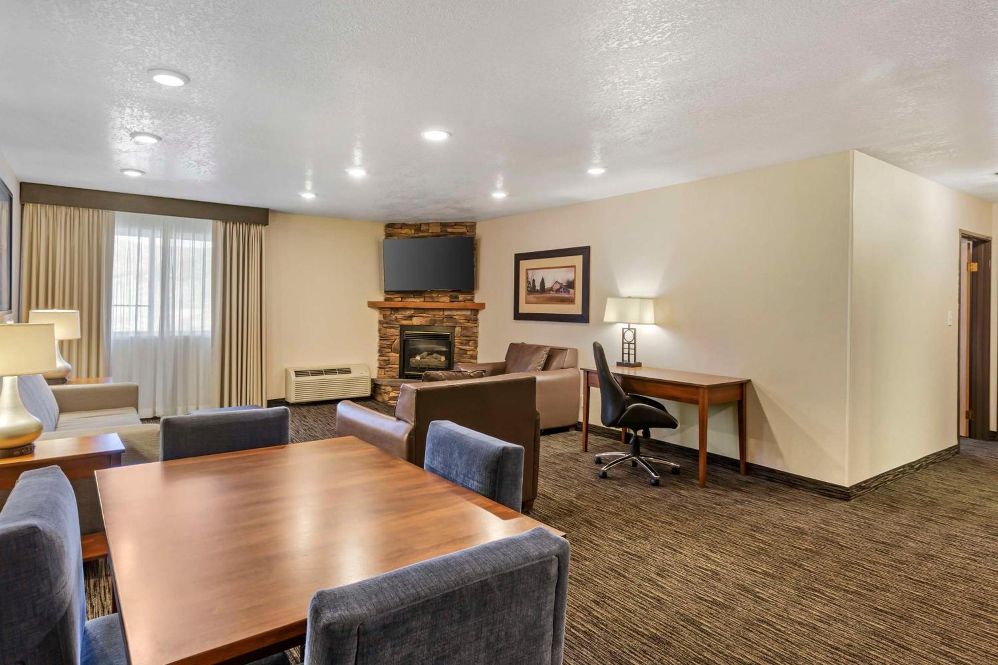 פארק סיטי Best Western Plus Landmark Inn מראה חיצוני תמונה