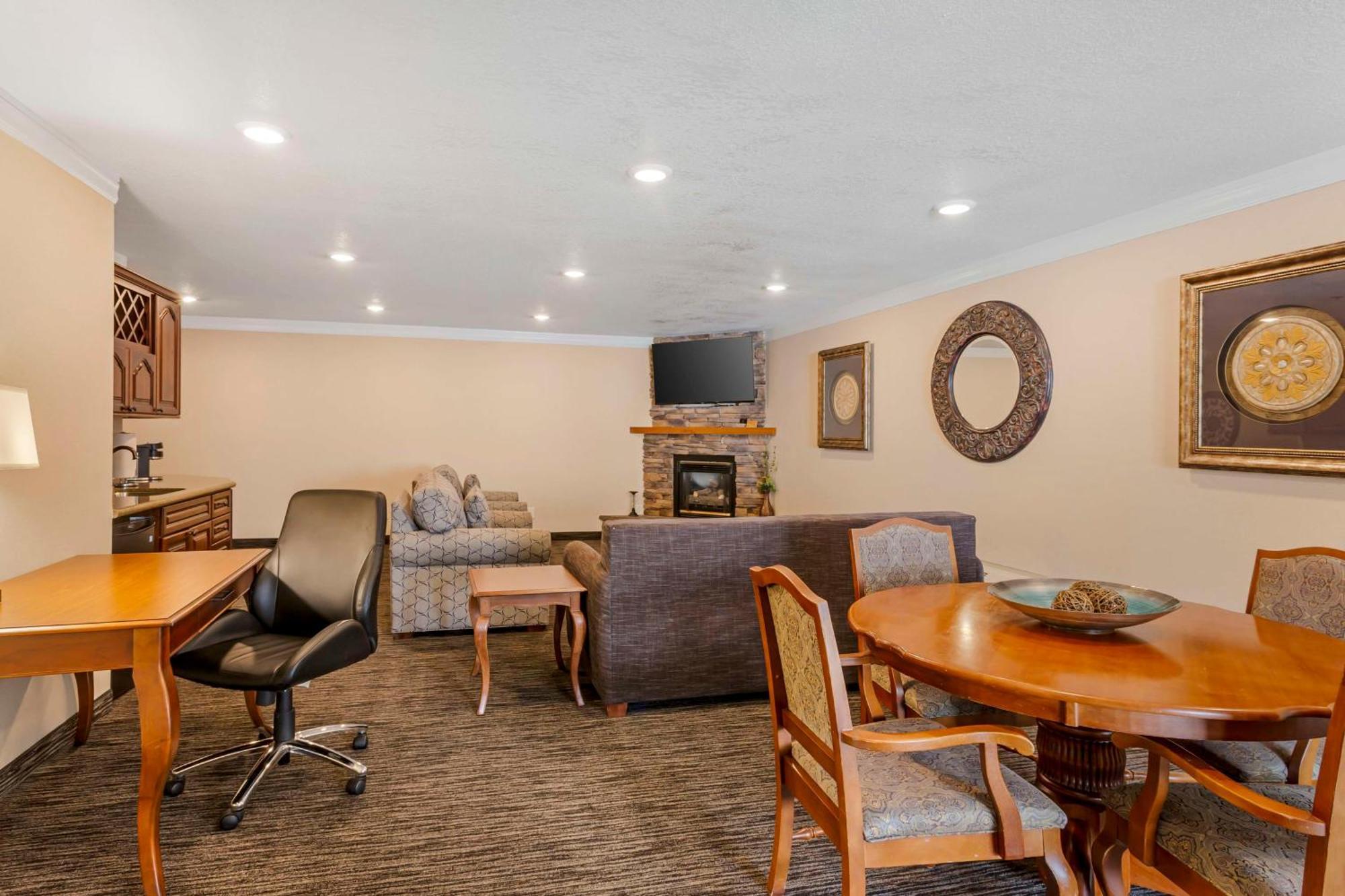 פארק סיטי Best Western Plus Landmark Inn מראה חיצוני תמונה